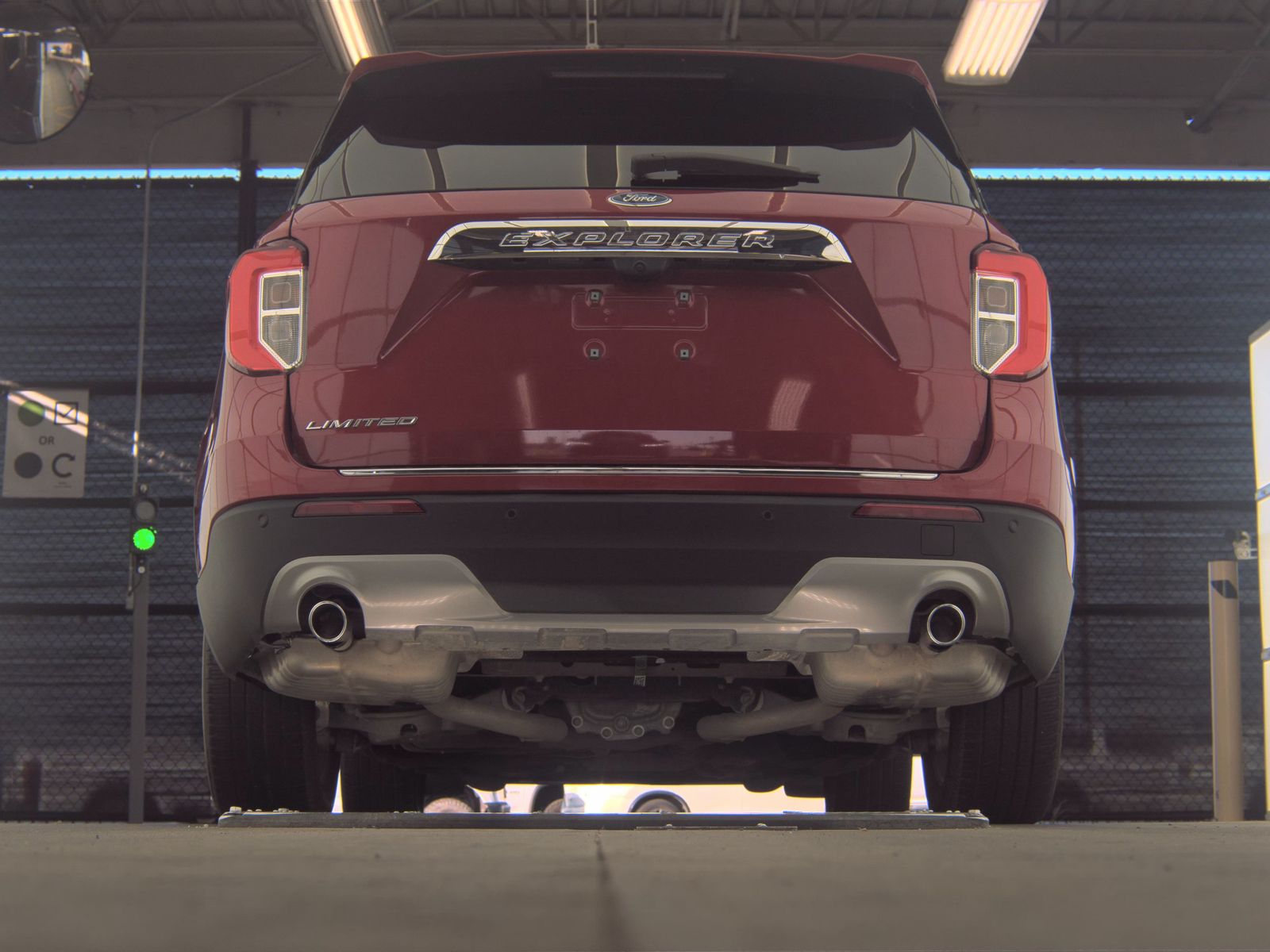 2023 Ford Explorer Limited FWD