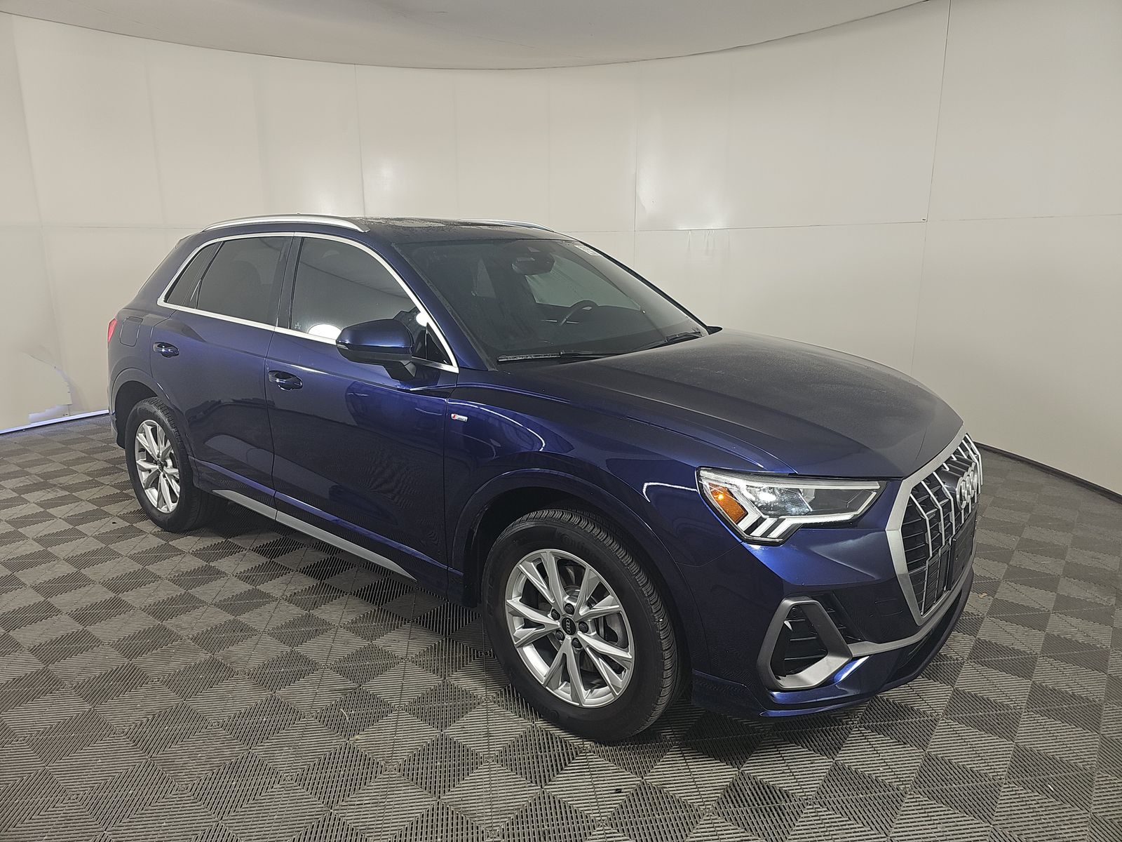 2022 Audi Q3 2.0T S line Premium Plus AWD