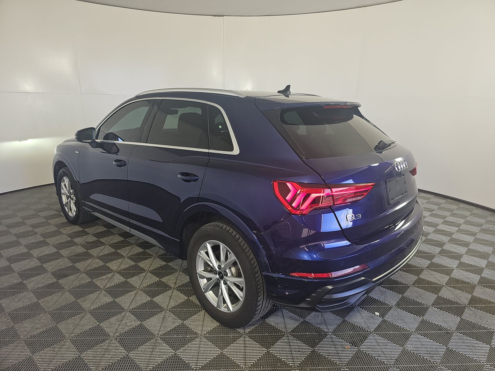 2022 Audi Q3 2.0T S line Premium Plus AWD