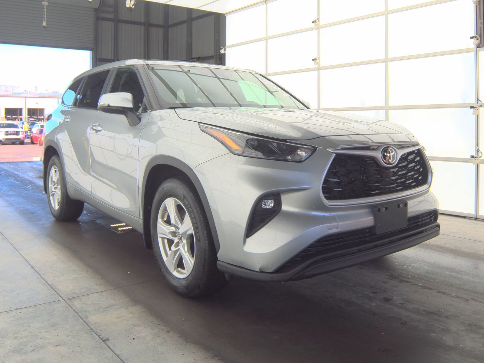 2024 Toyota Highlander LE AWD