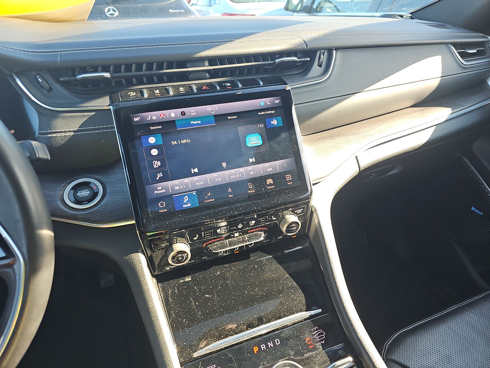 2022 Jeep Grand Cherokee Overland AWD