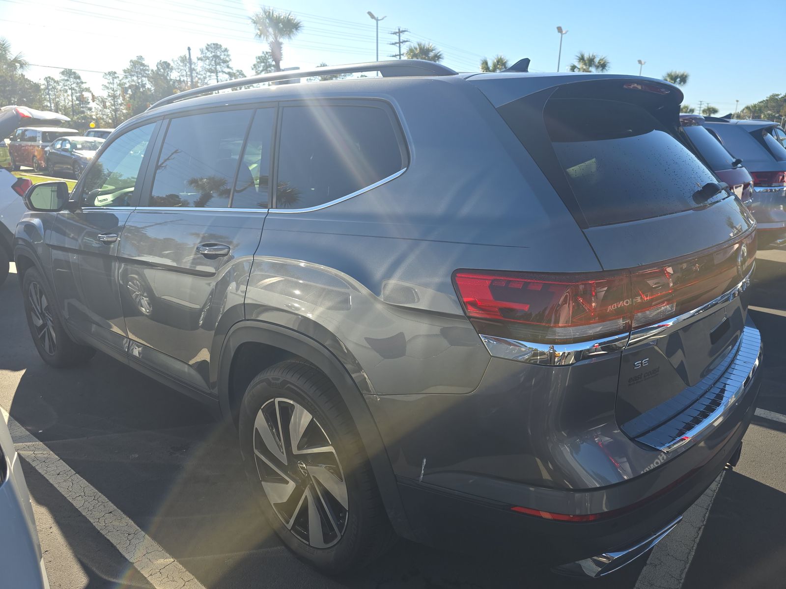 2024 Volkswagen Atlas 2.0T SE FWD