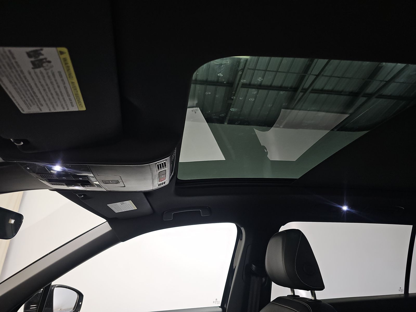 2024 Volkswagen Tiguan 2.0T SEL R-Line AWD