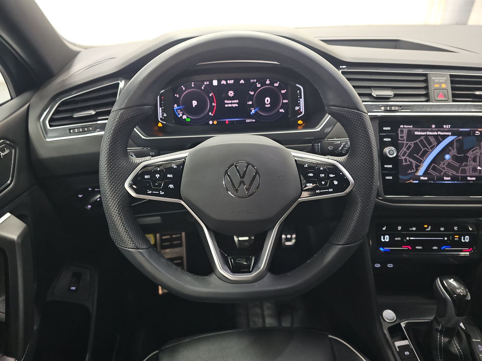 2024 Volkswagen Tiguan 2.0T SEL R-Line AWD