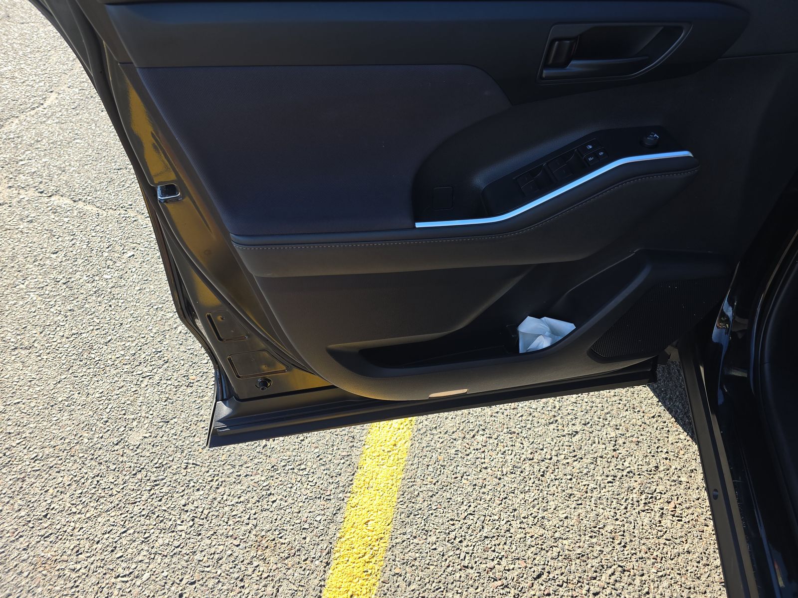 2024 Toyota Highlander LE AWD