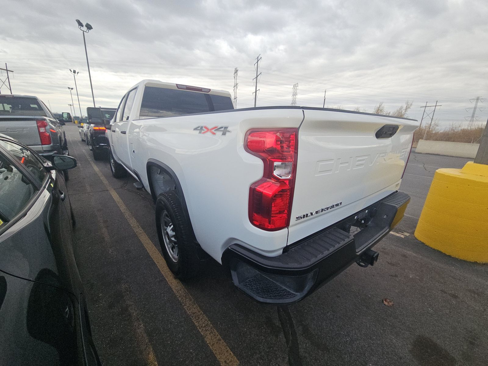 2025 Chevrolet Silverado 3500HD Work Truck AWD