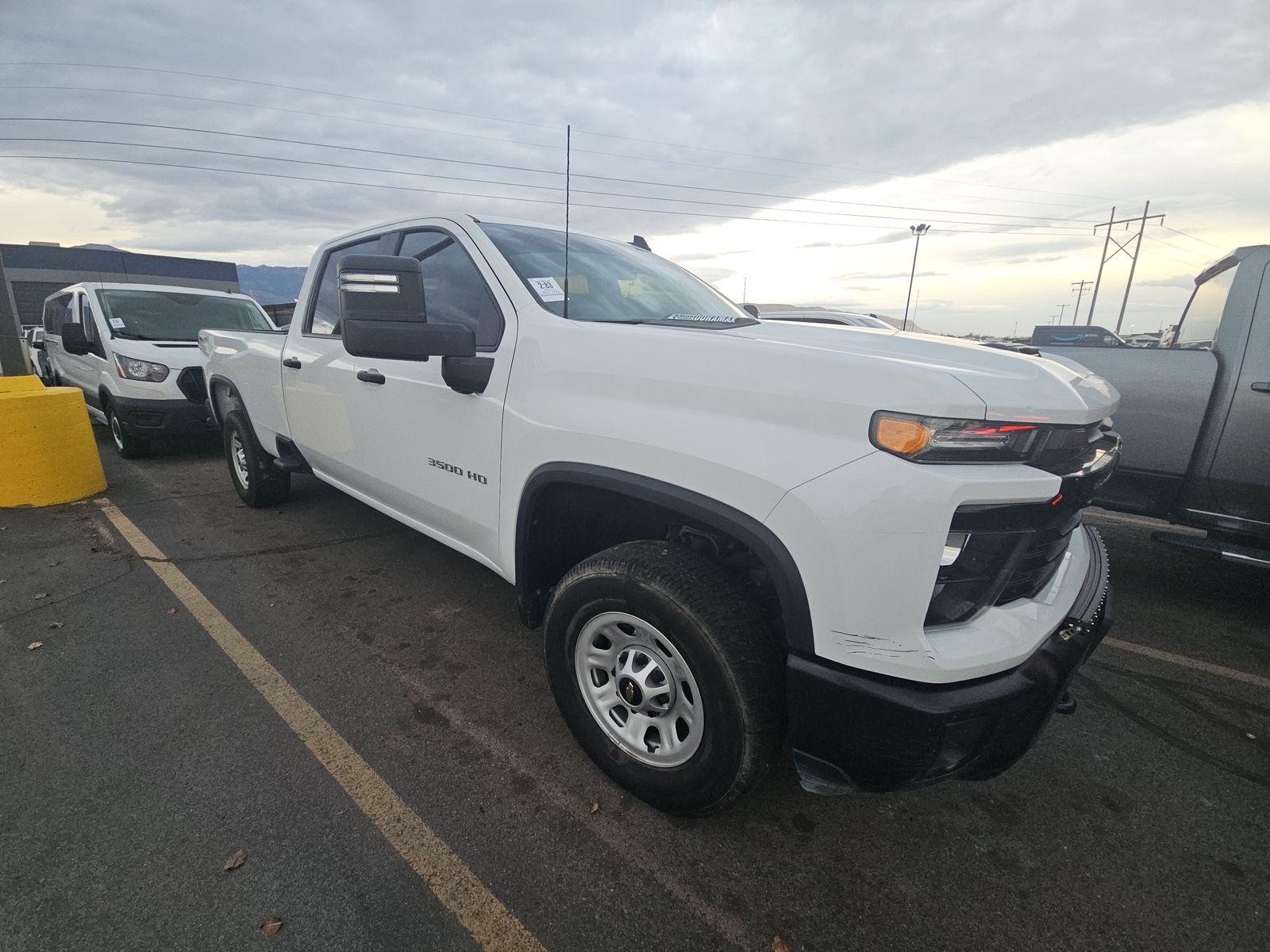 2025 Chevrolet Silverado 3500HD Work Truck AWD