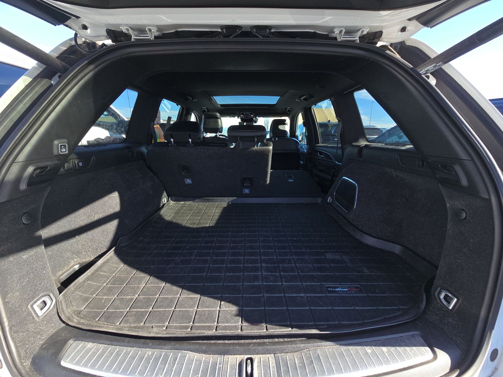 2022 Jeep Grand Cherokee Overland AWD