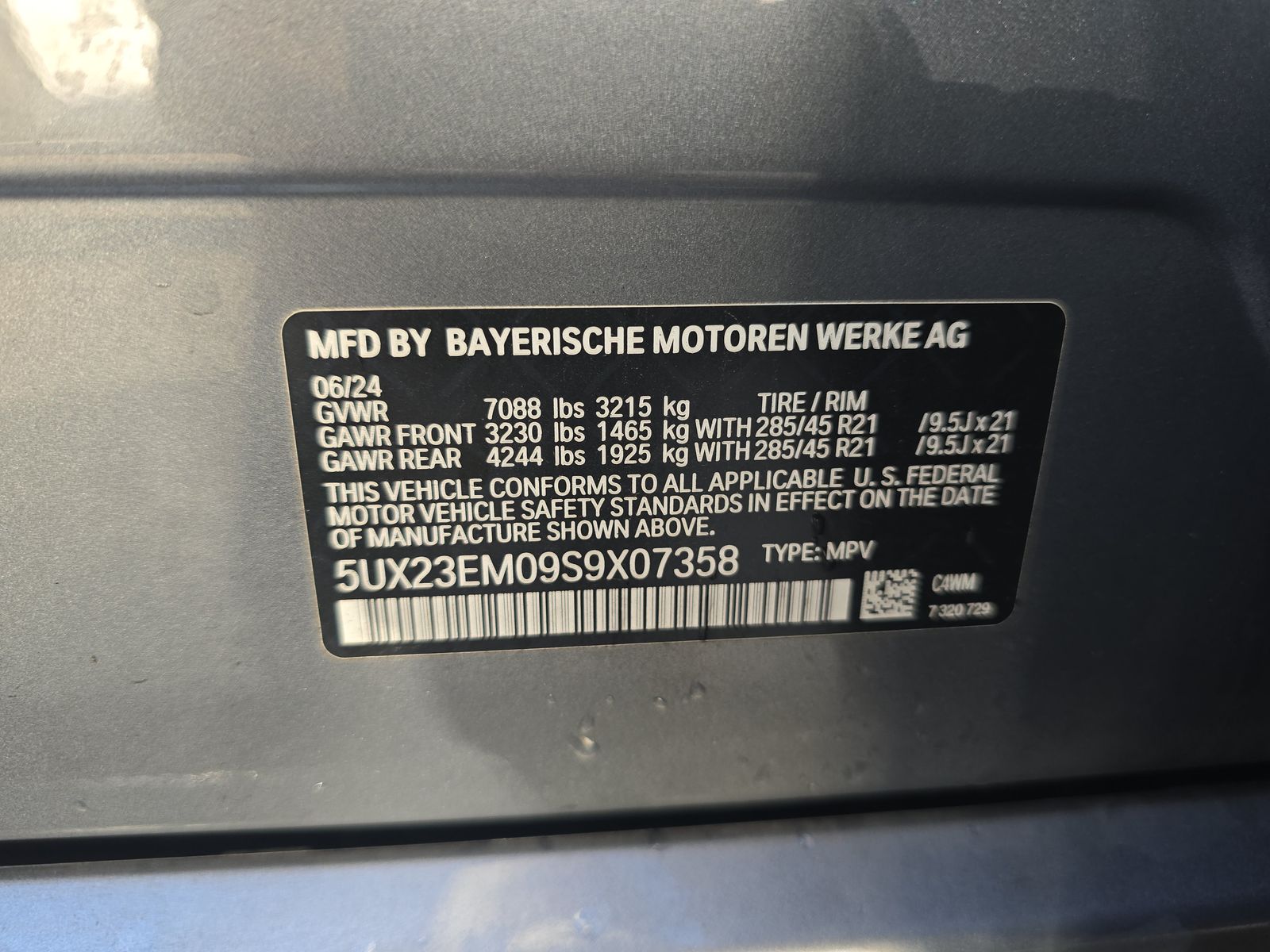 2025 BMW X7 xDrive40i AWD