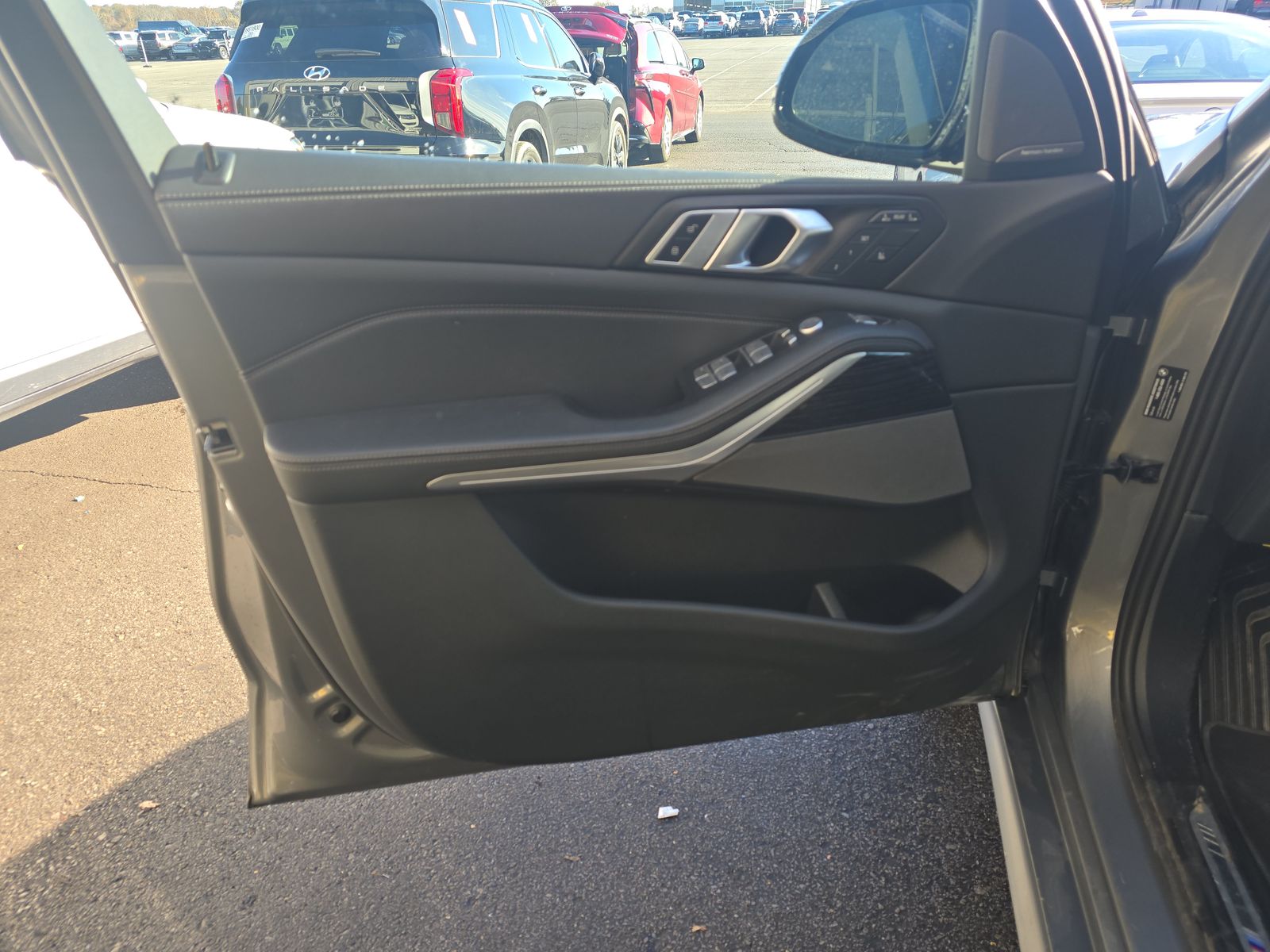 2025 BMW X7 xDrive40i AWD