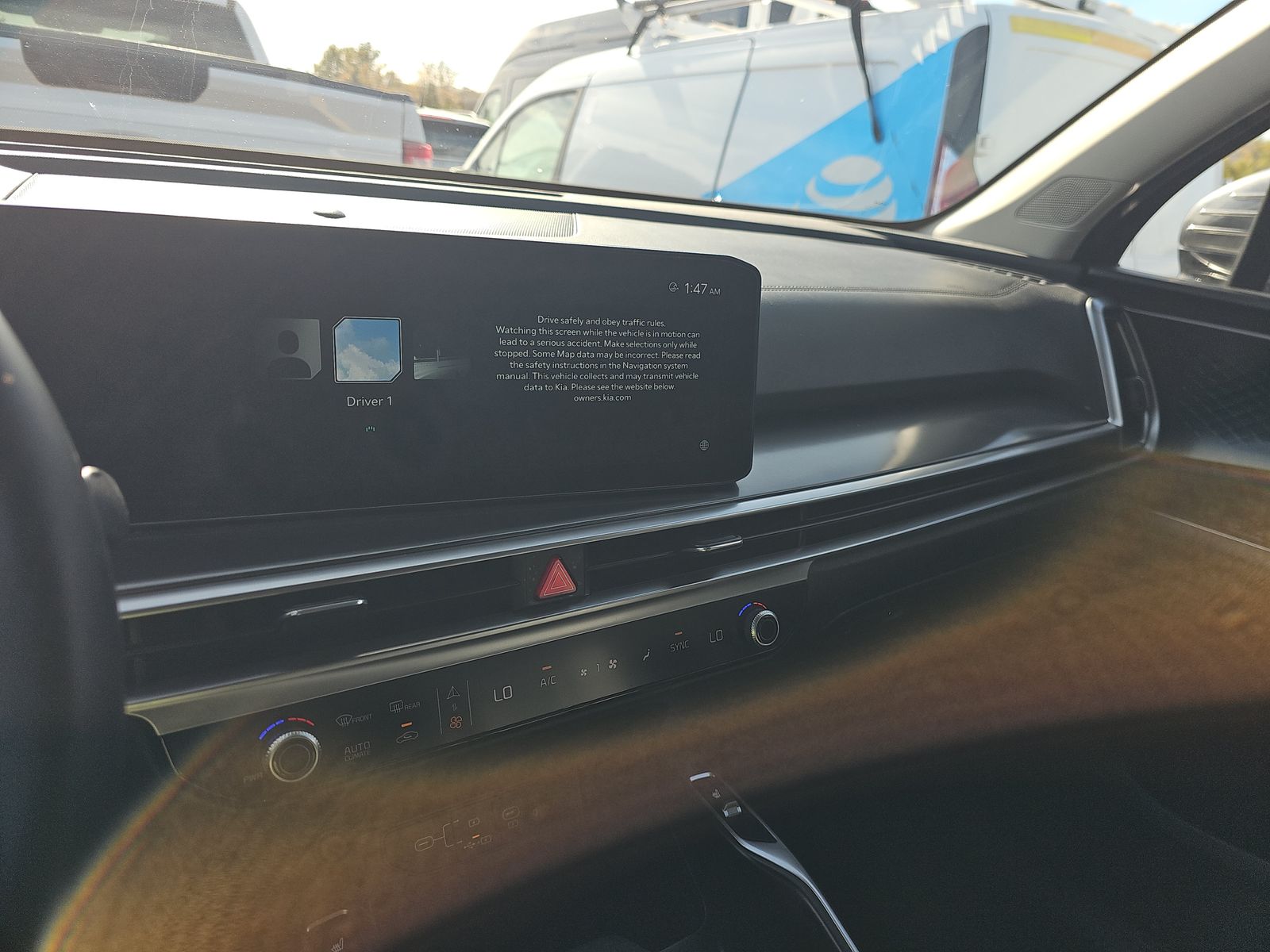 2024 Kia Sorento S FWD