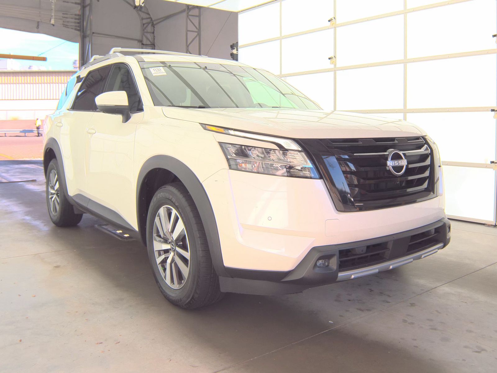 2023 Nissan Pathfinder SL AWD