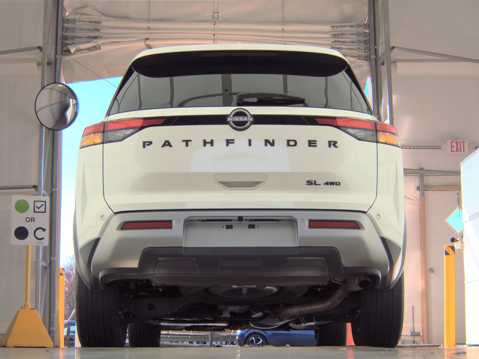 2023 Nissan Pathfinder SL AWD