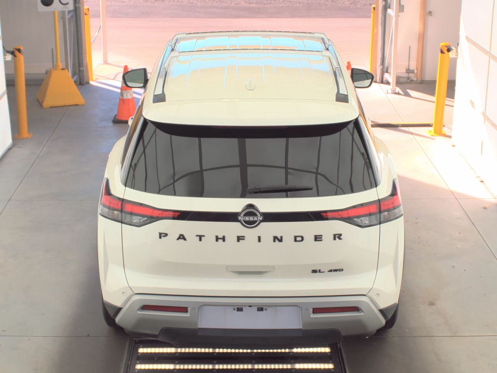 2023 Nissan Pathfinder SL AWD