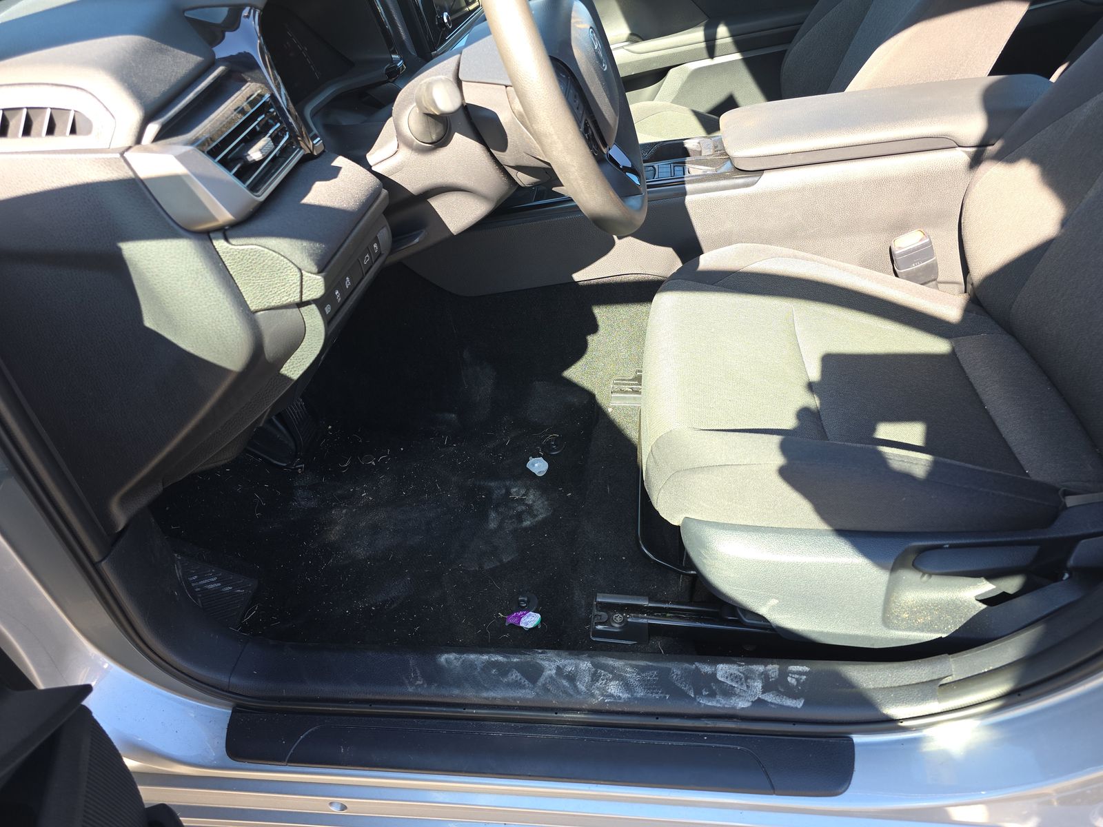 2025 Toyota Camry LE FWD