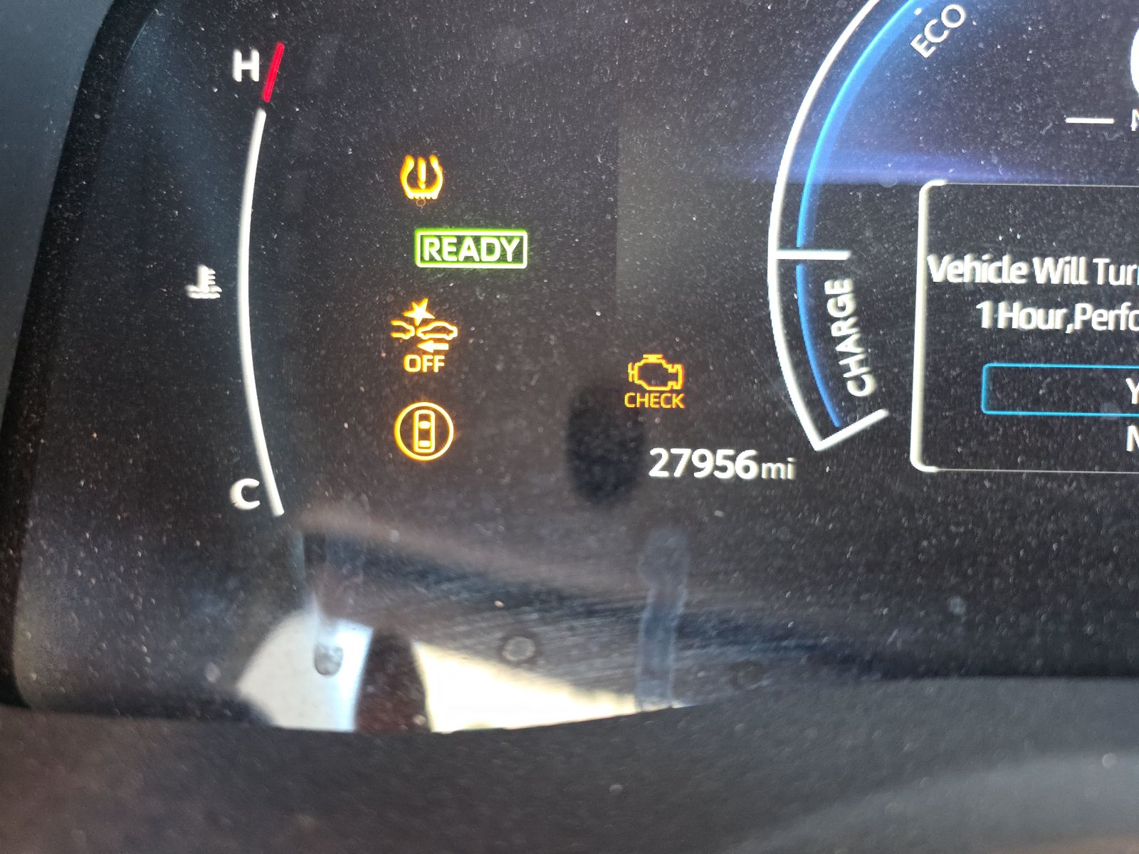 2025 Toyota Camry LE FWD