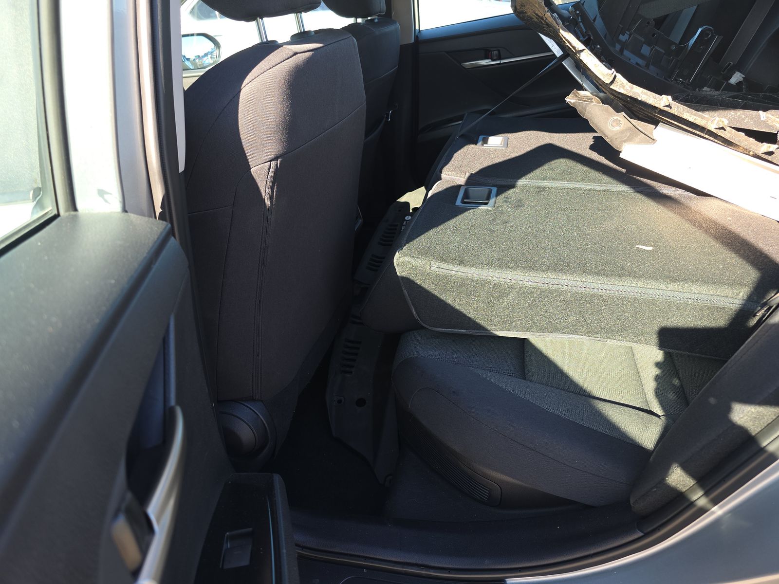 2025 Toyota Camry LE FWD