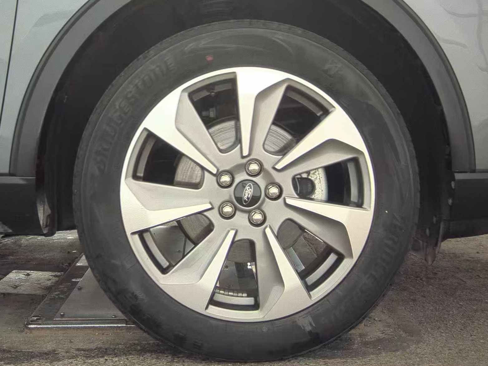 2025 Ford Escape Platinum AWD