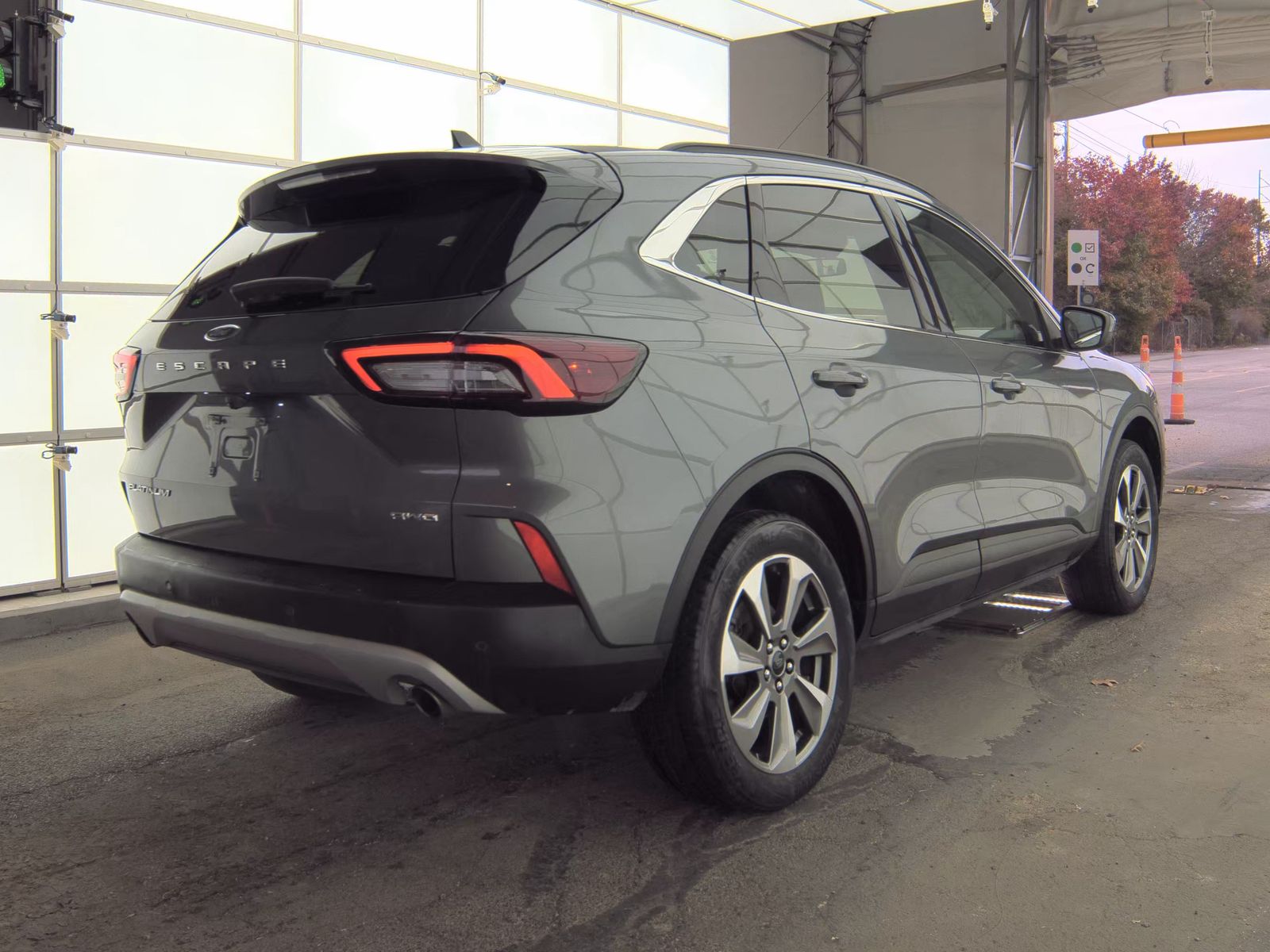 2025 Ford Escape Platinum AWD