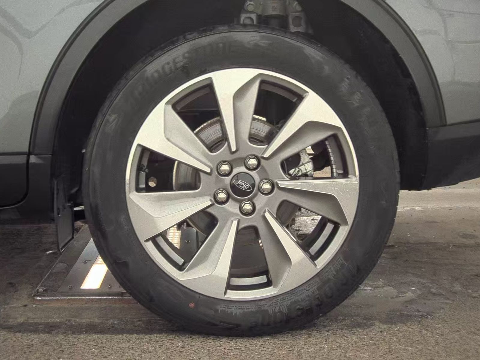 2025 Ford Escape Platinum AWD