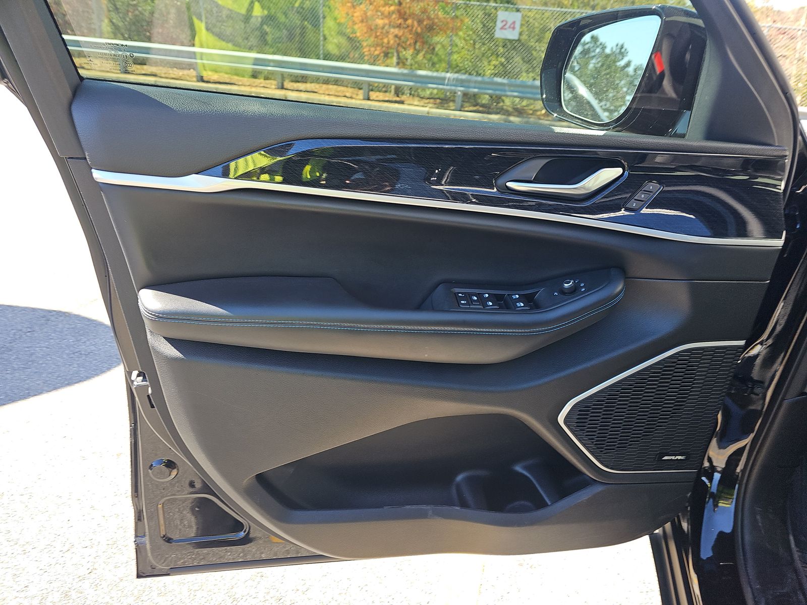 2022 Jeep Grand Cherokee 4xe Trailhawk AWD