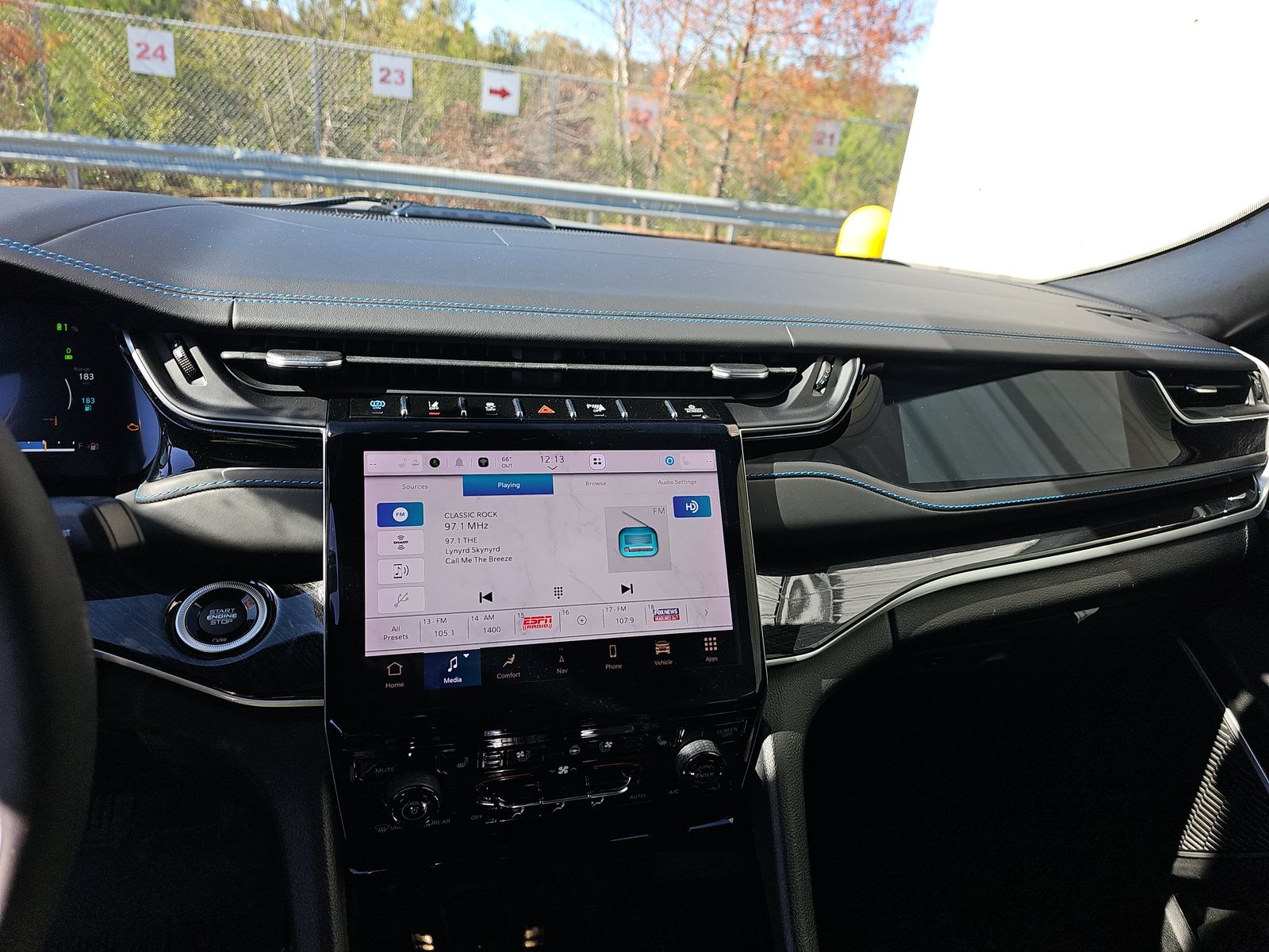 2022 Jeep Grand Cherokee 4xe Trailhawk AWD