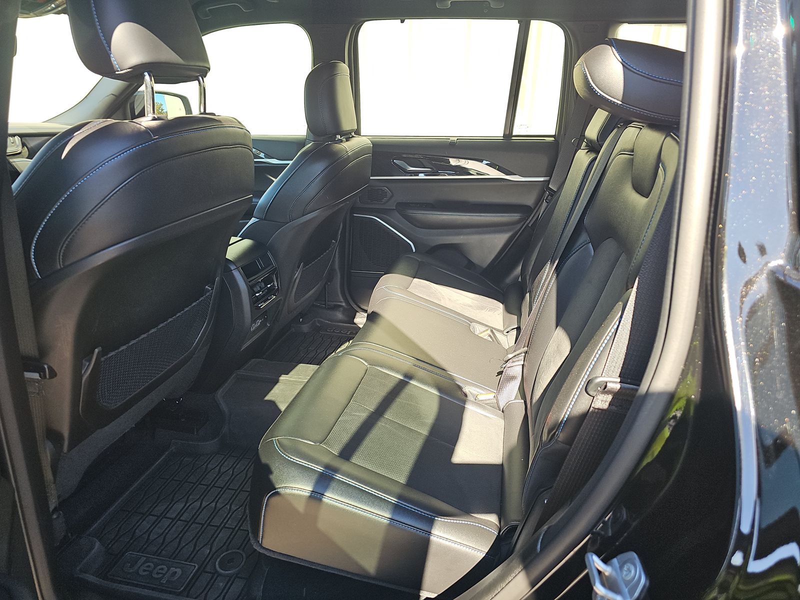 2022 Jeep Grand Cherokee 4xe Trailhawk AWD