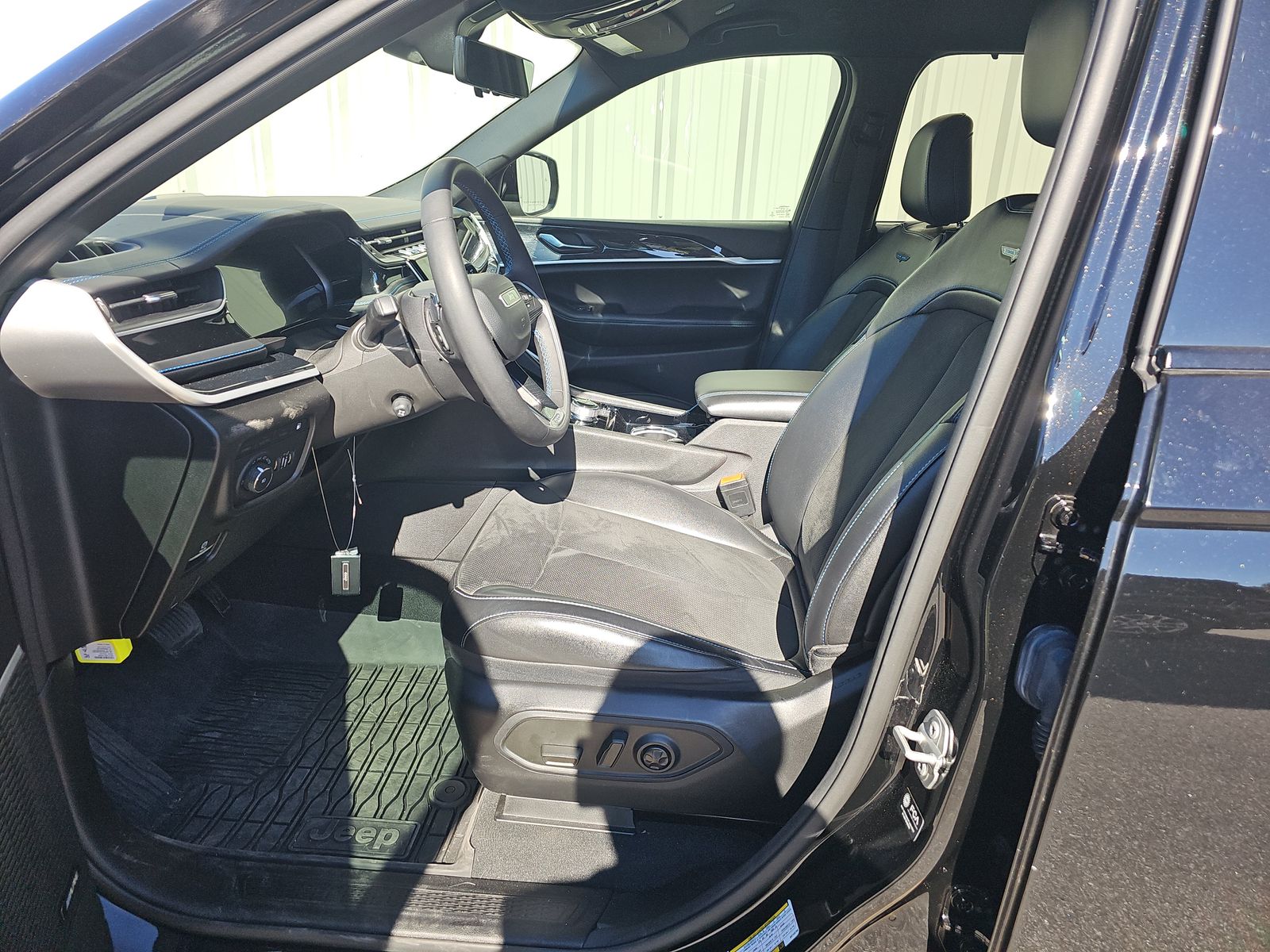 2022 Jeep Grand Cherokee 4xe Trailhawk AWD