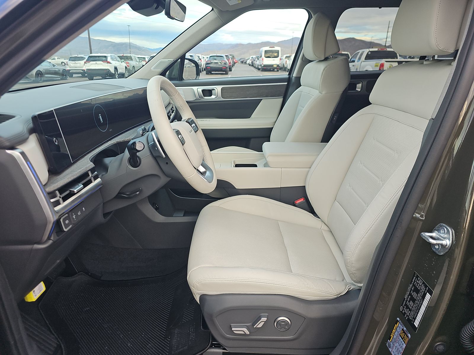 2025 Hyundai Santa Fe Hybrid Limited FWD