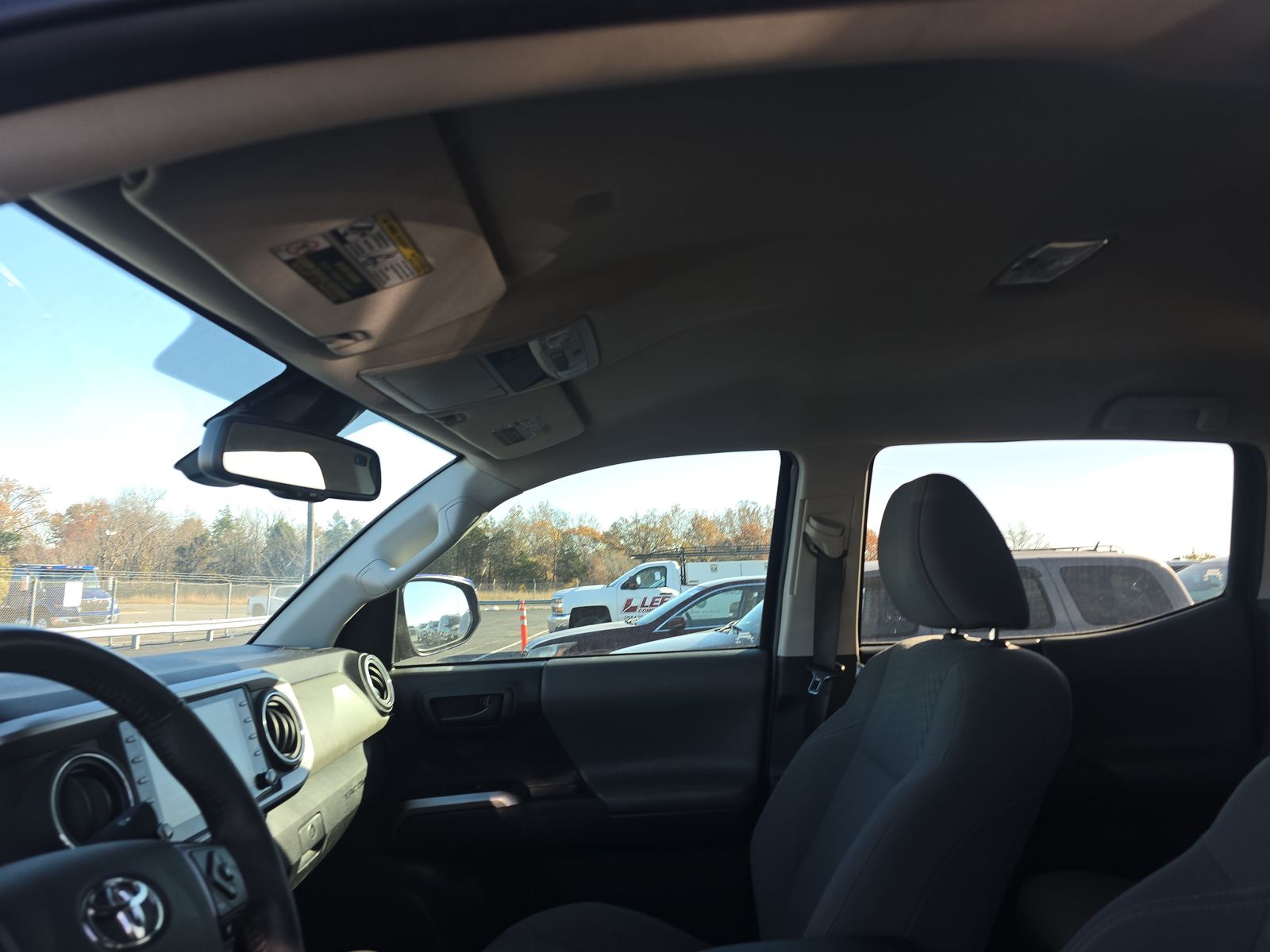 2023 Toyota Tacoma SR5 AWD