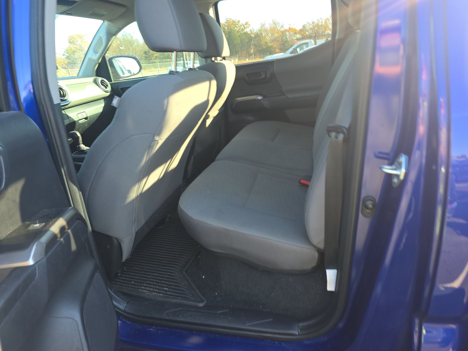 2023 Toyota Tacoma SR5 AWD