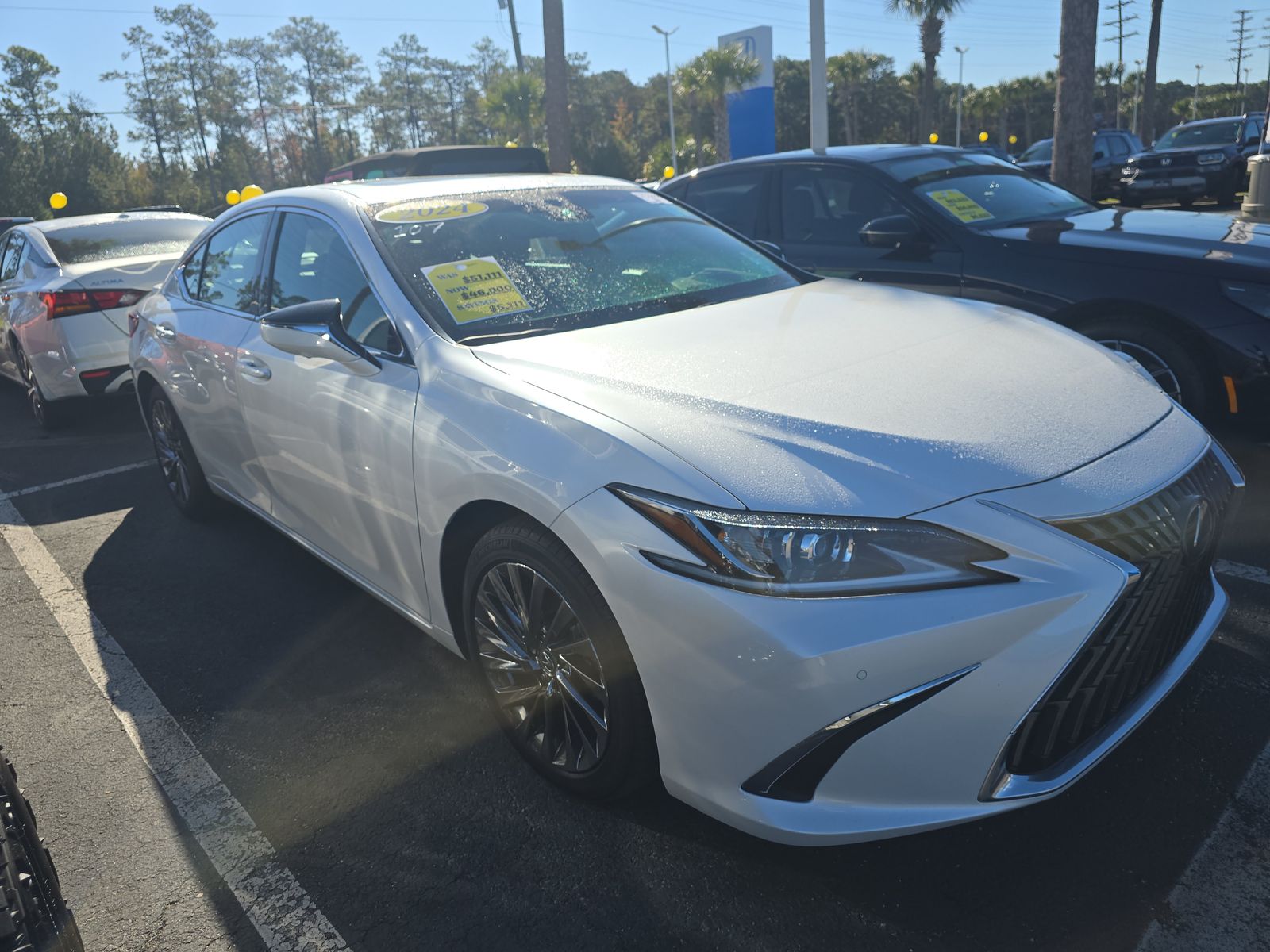 2024 Lexus ES ES 300h Luxury FWD