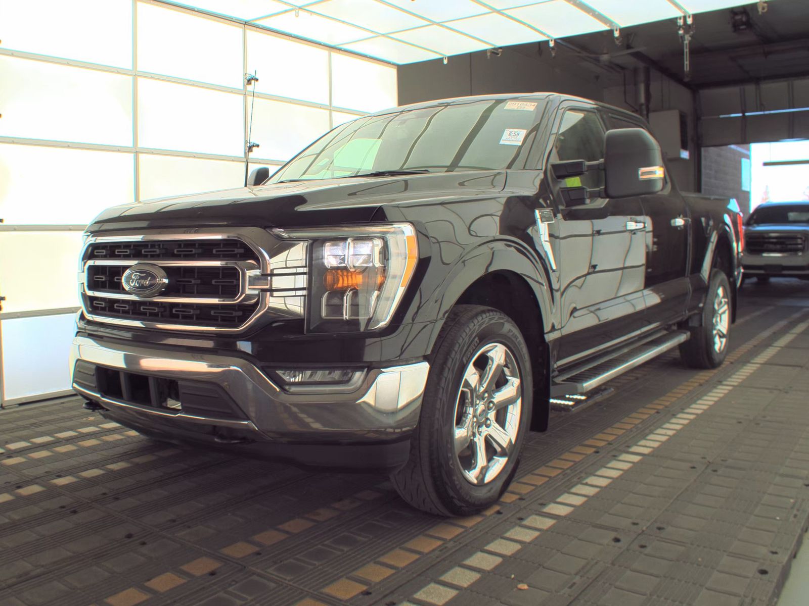 2022 Ford F-150 XLT AWD