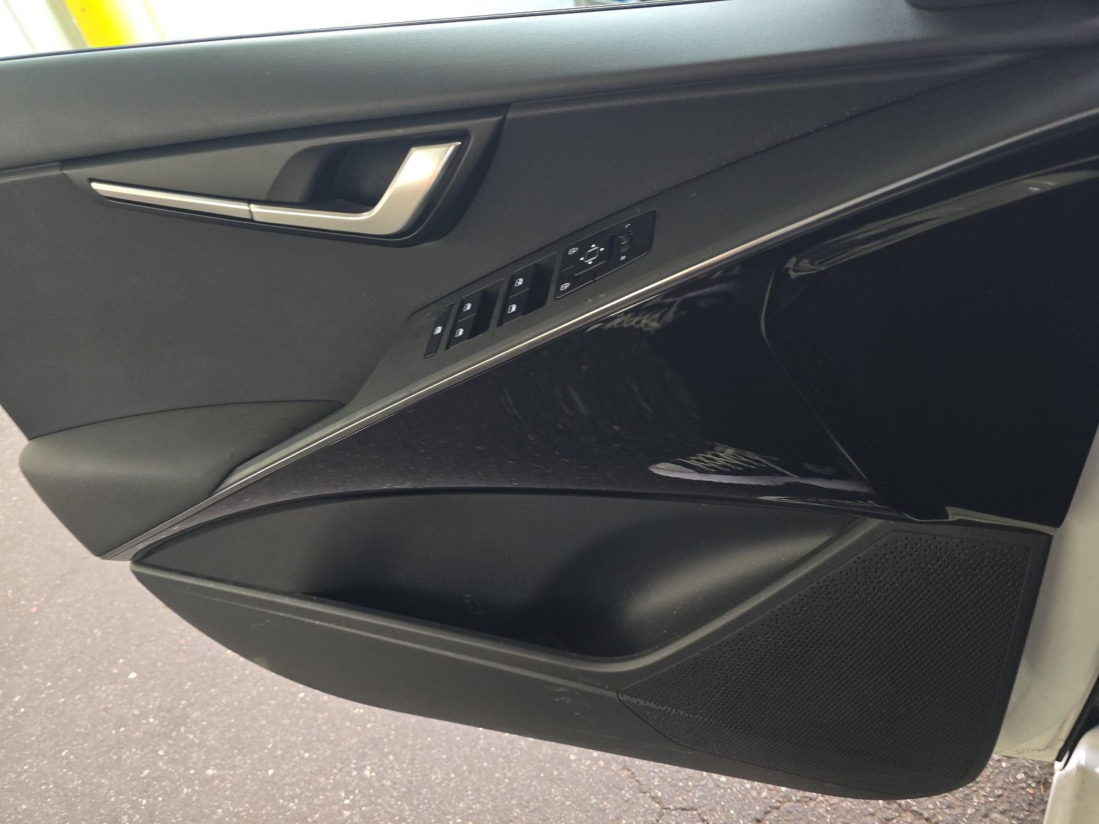 2025 Kia Niro PHEV EX FWD