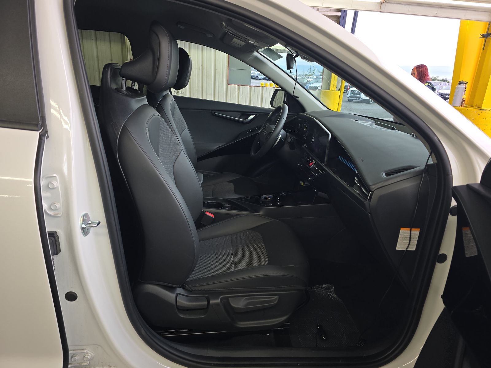 2025 Kia Niro PHEV EX FWD