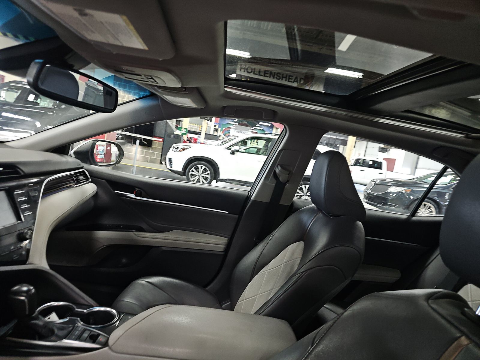 2018 Toyota Camry XLE FWD