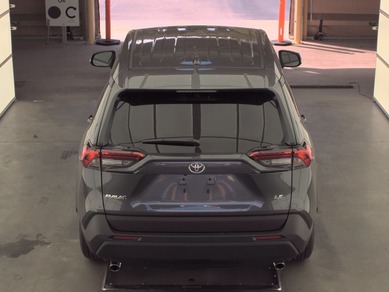 2025 Toyota RAV4 LE FWD