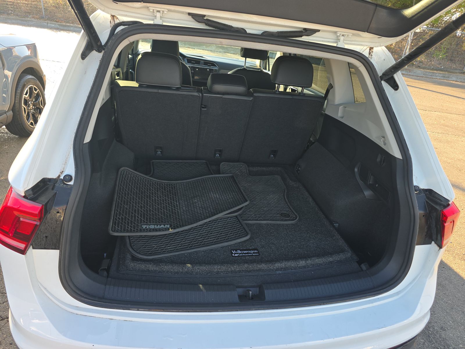 2024 Volkswagen Tiguan 2.0T SE AWD