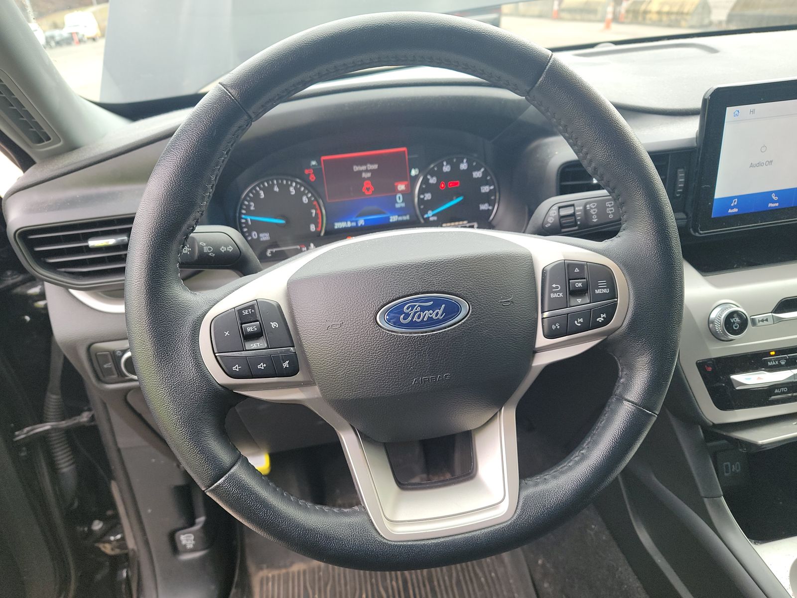 2023 Ford Explorer XLT AWD