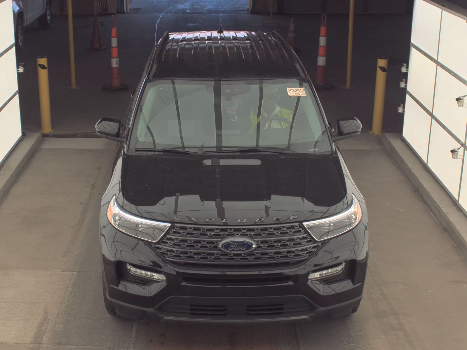 2023 Ford Explorer XLT AWD