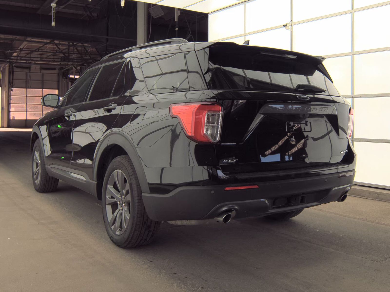 2023 Ford Explorer XLT AWD