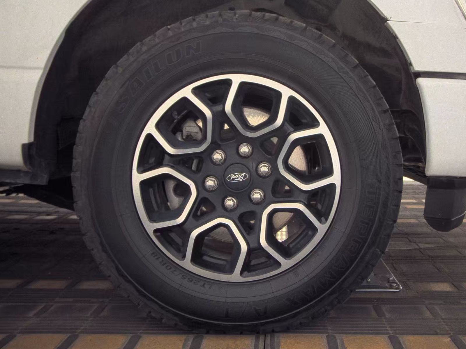 2021 Ford F-150 Lariat AWD