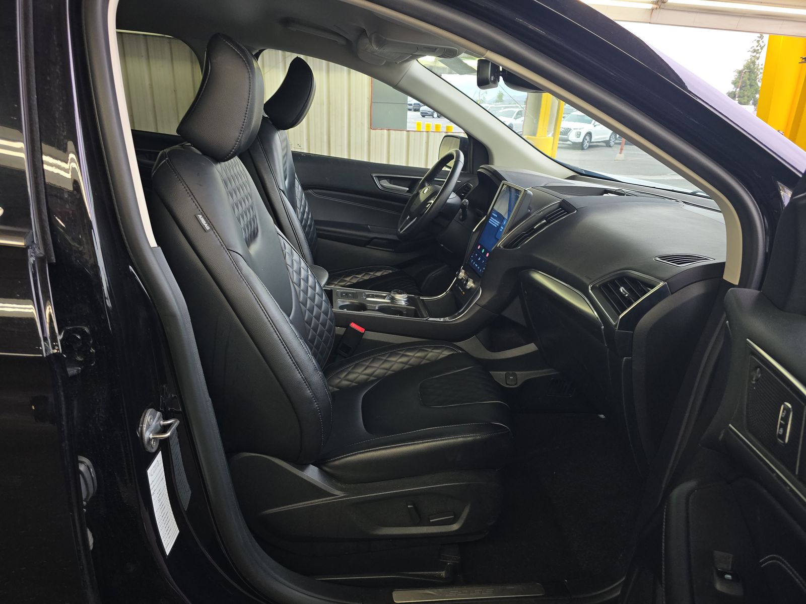 2024 Ford Edge Titanium AWD