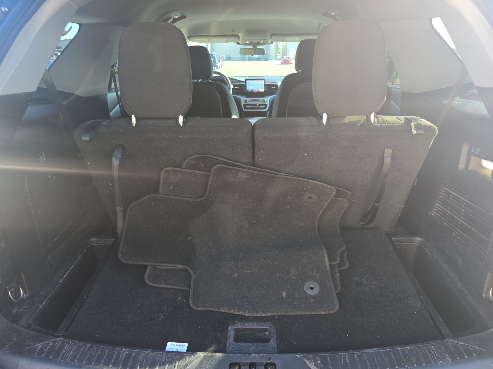 2022 Ford Explorer XLT RWD