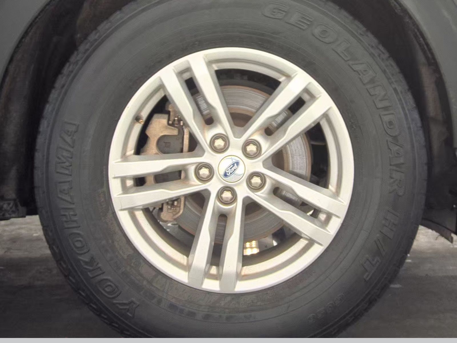 2022 Ford Explorer XLT RWD