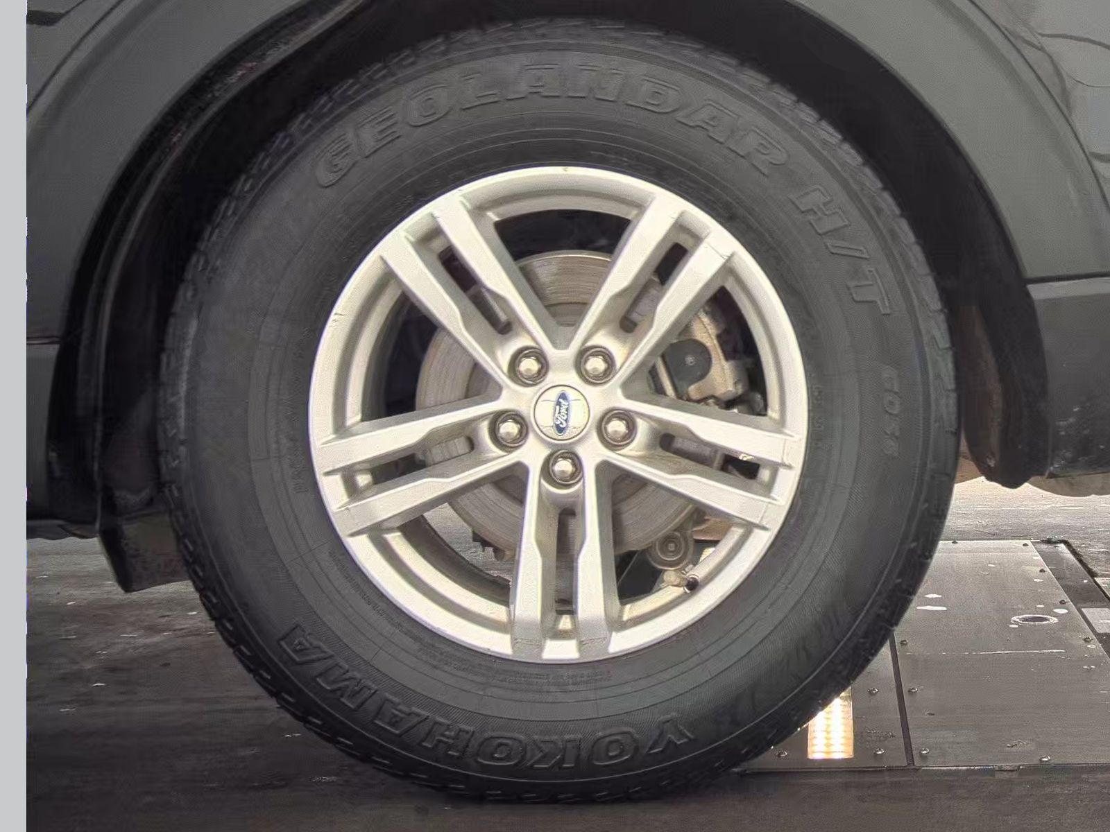 2022 Ford Explorer XLT RWD