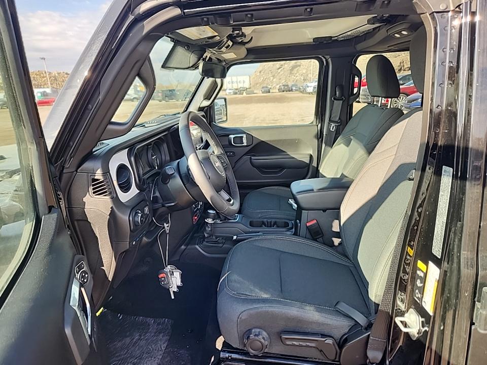 2025 Jeep Wrangler 4xe Willys AWD