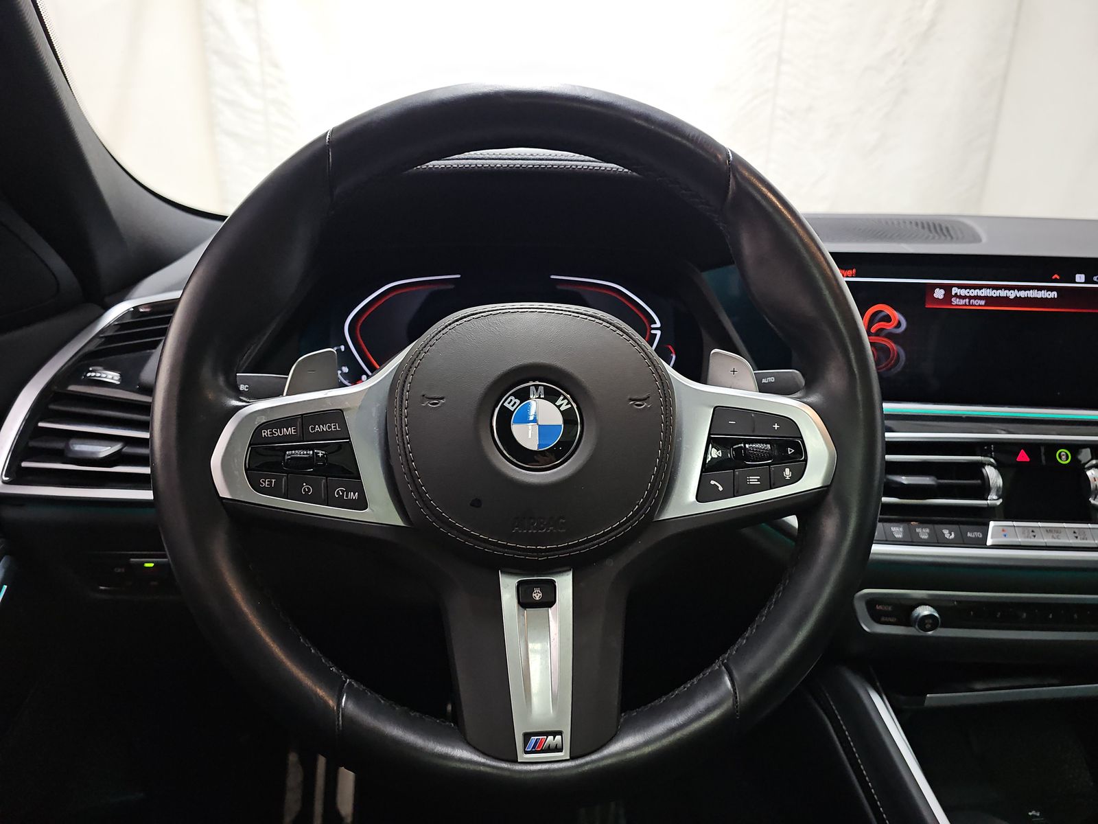 2023 BMW X6 xDrive40i AWD