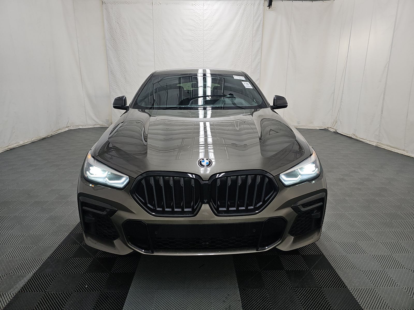 2023 BMW X6 xDrive40i AWD