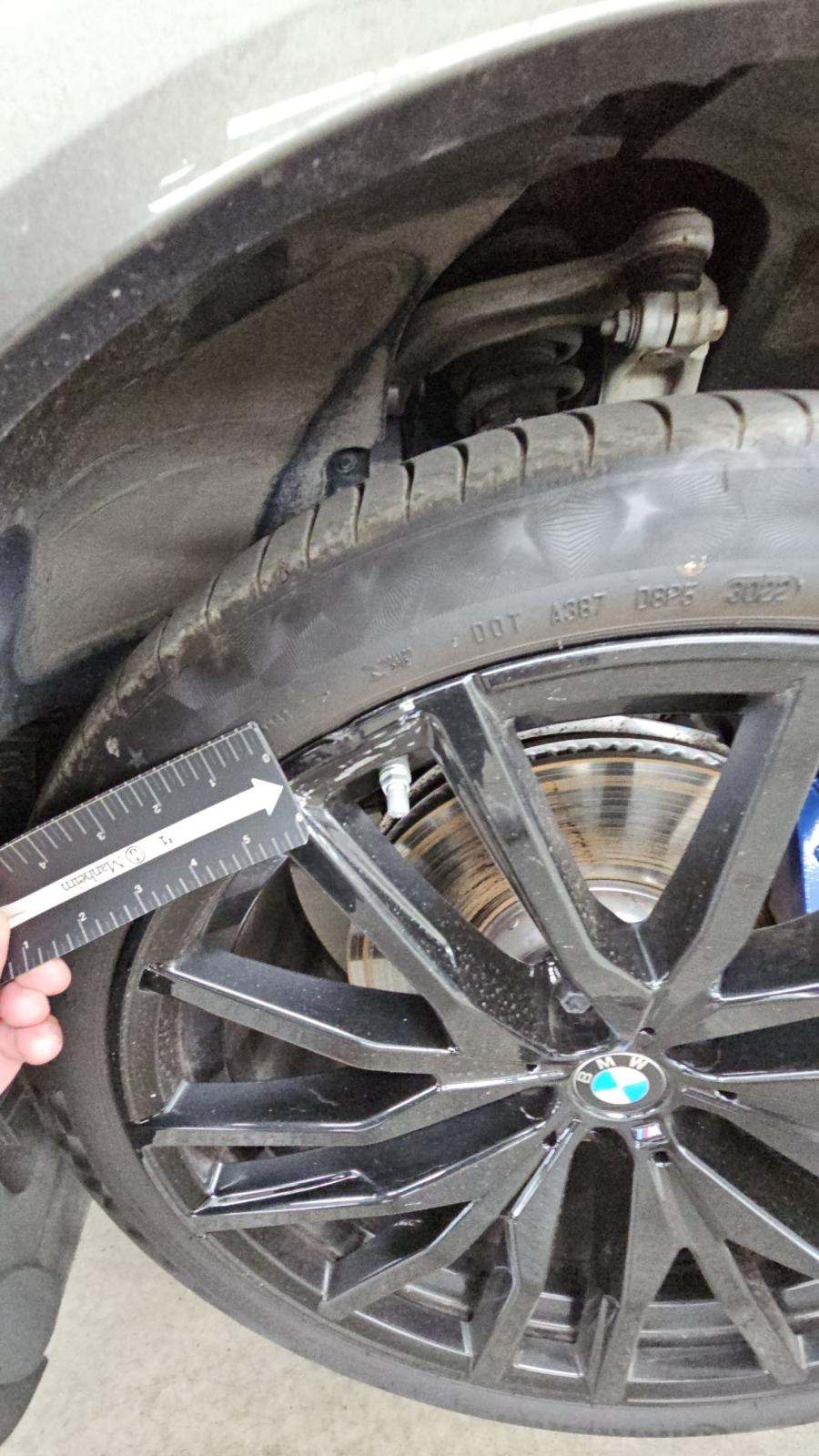 2023 BMW X6 xDrive40i AWD